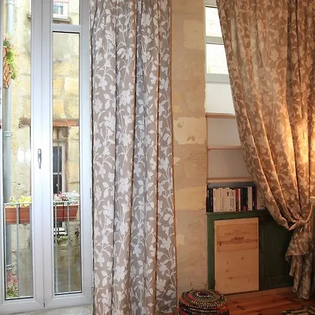La Maison Des Vignes Panzió 2*
