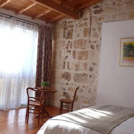 La Maison Des Vignes Panzió Bordeaux