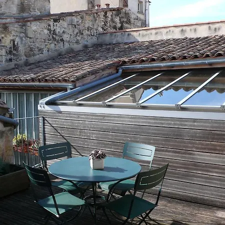 La Maison Des Vignes Panzió 2*